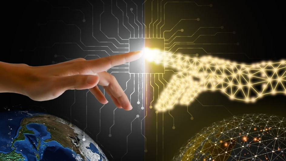 Digital Thread vs Digital Twin Explained